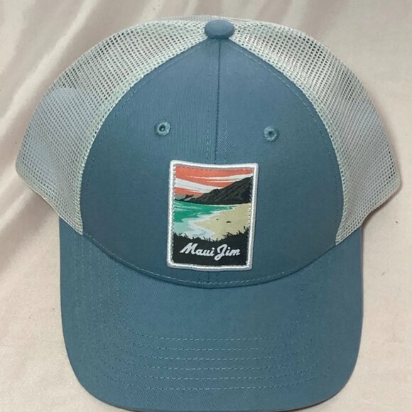 MAUI JIM Adjustable Blue Hat with Beach Scene Embroidered Patch BRAND NEW - Picture 1 of 7